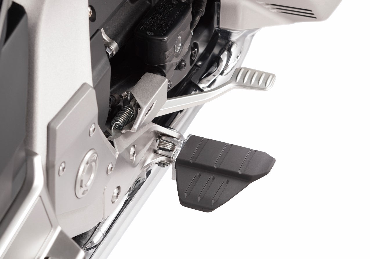 Honda GL1800 Gold Wing Wide Main Step/Foot Peg 08R72-MKC-AE0