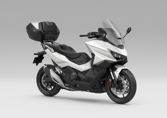 Honda NSS750 Forza Urban Pack - Pearl Glare White (Red Stitching) 08HME-MKV-URTWR