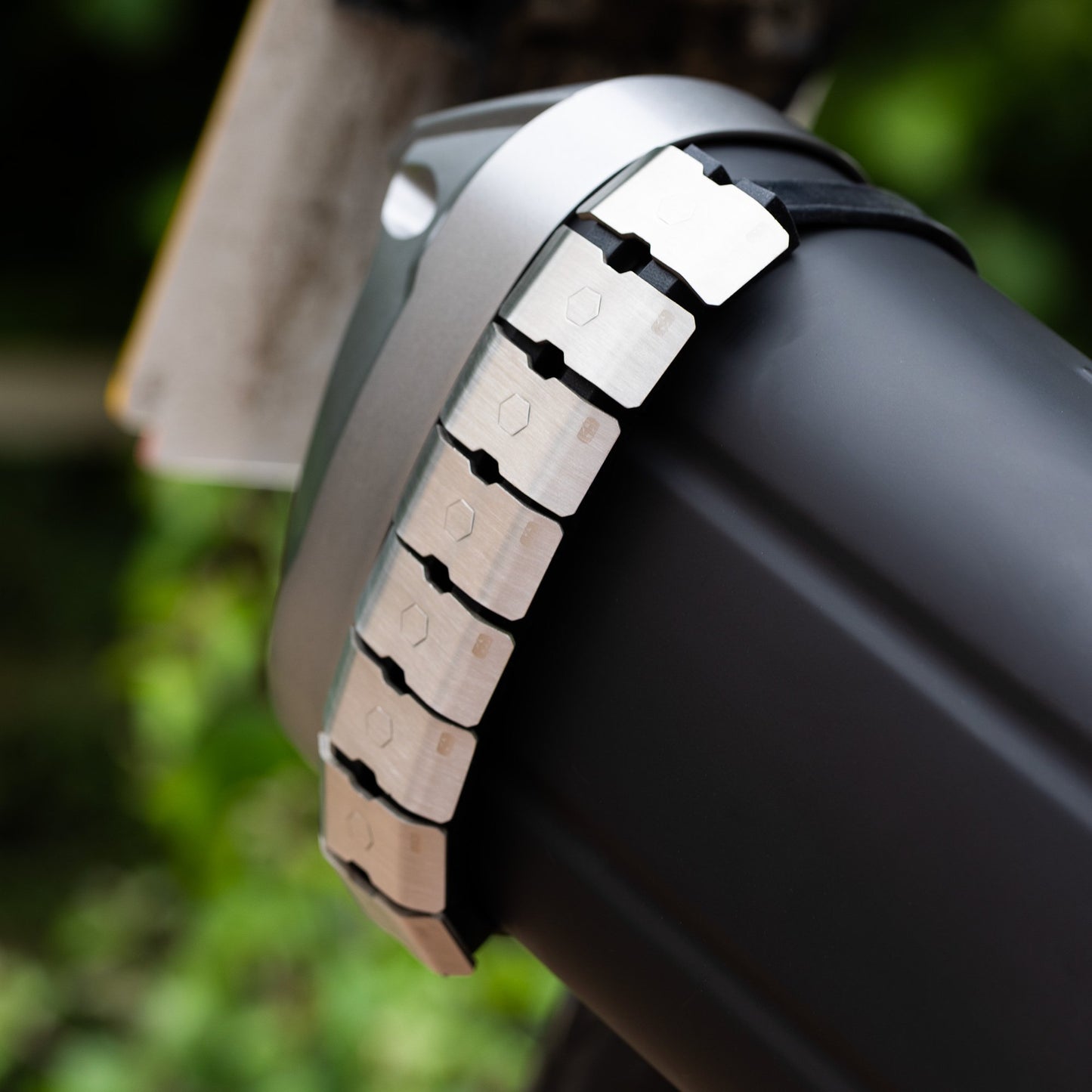 Oxford - Exhaust Protector image 3