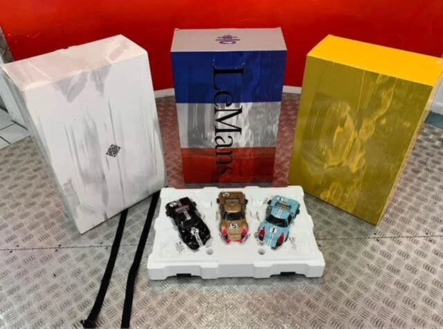 Exoto 1/18 Scale Diecast Cars RLG18SC2 Ford GT40 Le Mans Gift Set 1-2-3 Finish 1966