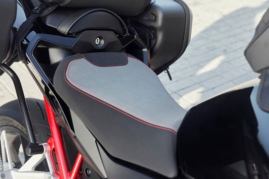 Honda CB750 Hornet Sports Seat 08R74-MLB-D00ZA