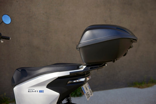 Honda EM1 e: 35L Top Box Pack08ESY-GJK-TB