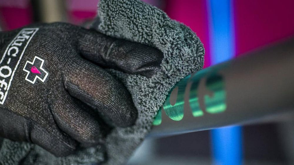 Muc-Off Microfibre - Polishing Cloth image 2